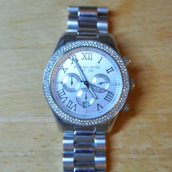 Classic Michael Kors Layton Chronograph Crystal Accented MK5667 - Picture 1 of 7
